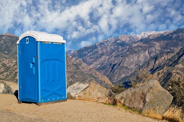 Best Construction site porta potty rental  in Edgerton, KS